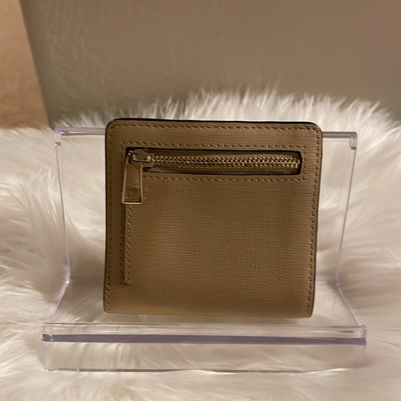 Furla tan Saffiano leather bifold wallet unisex - Picture 2 of 9